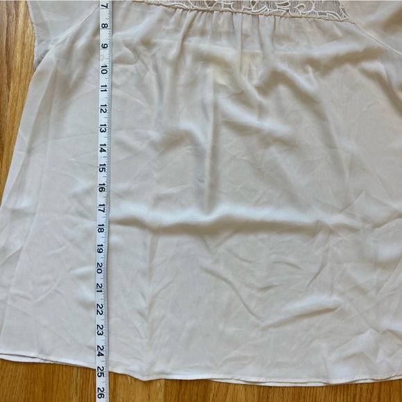 EUC Maeve Gauzy Cream Blouse (Anthropologie) - Picture 6 of 12
